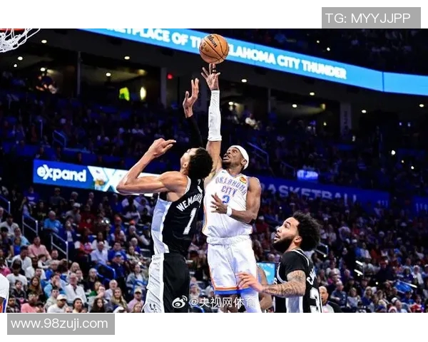 激情对决篮球直播马刺与雷霆巅峰对抗全场精彩瞬间不容错过